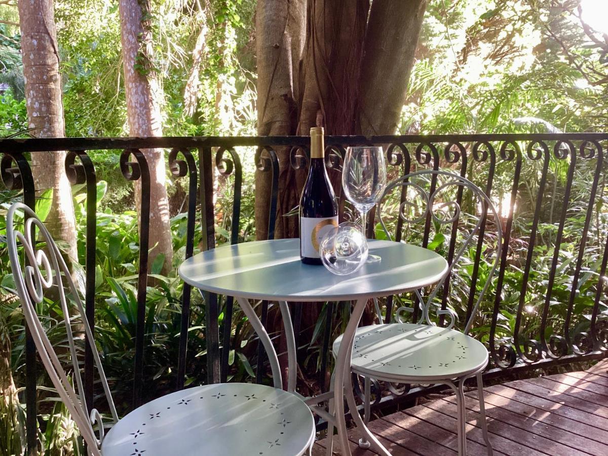 Chalet On Gallery Walk - King Bed, Spa, Fireplace, Wifi & Netflix, Linger A While Mount Tamborine Exterior foto